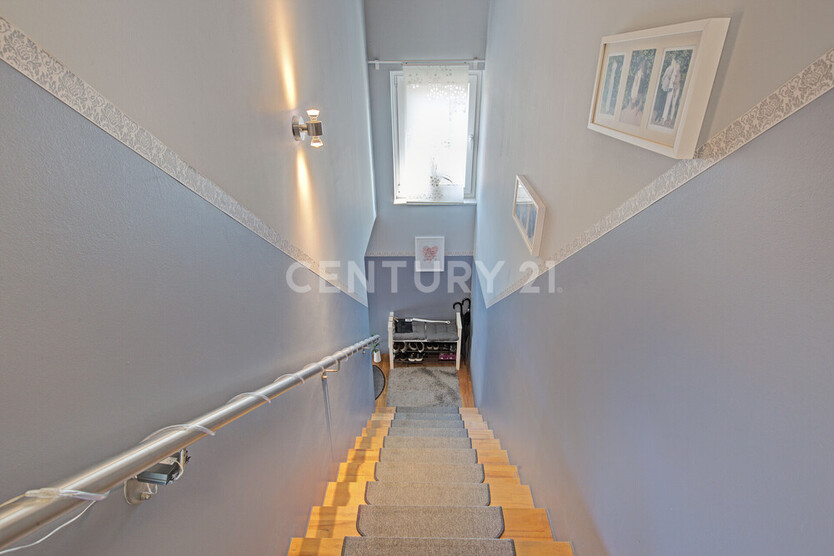 Arbeiten und exklusives Wohnen an einem Ort! 4 zimmer