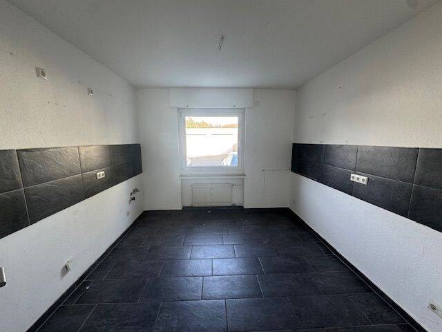 Etagenwohnung Lünen Beckinghausen - 3 Zimmer, 116 m&sup2;, 1.000&euro; | Angebot:26584235