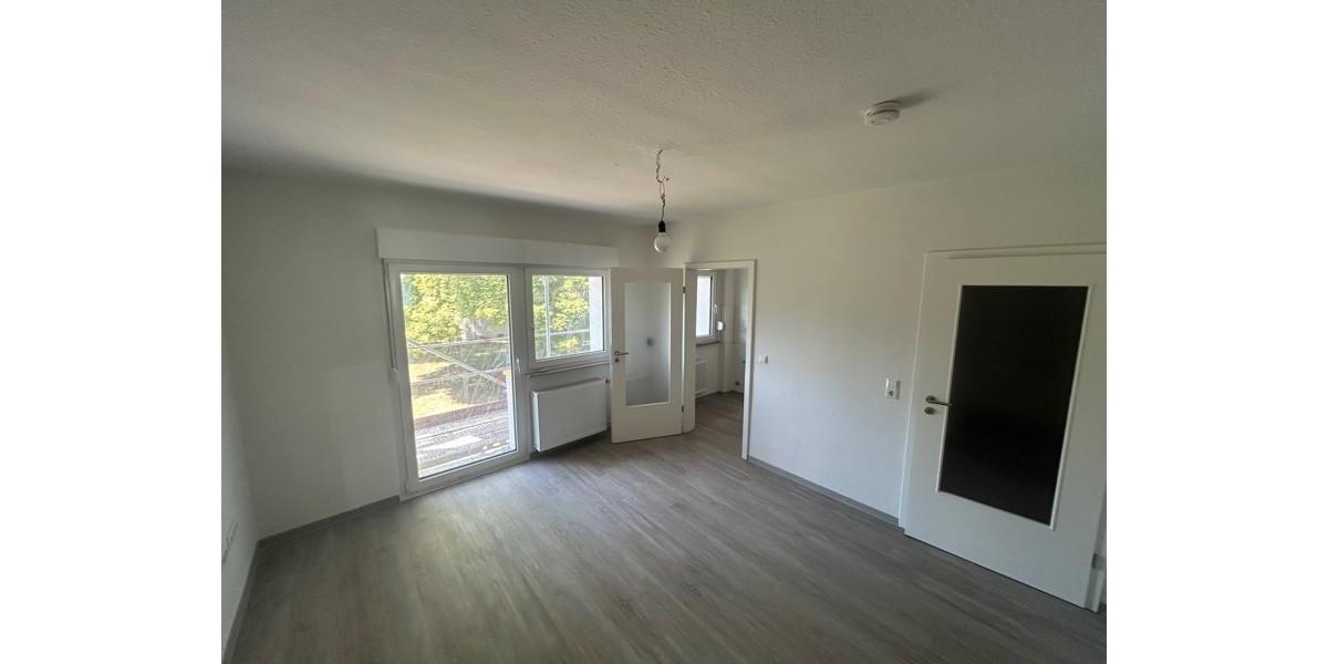 Dachgeschoßwohnung Dortmund Mengede - 2 Zimmer, 61 m&sup2;, 520&euro; | Angebot:24831260