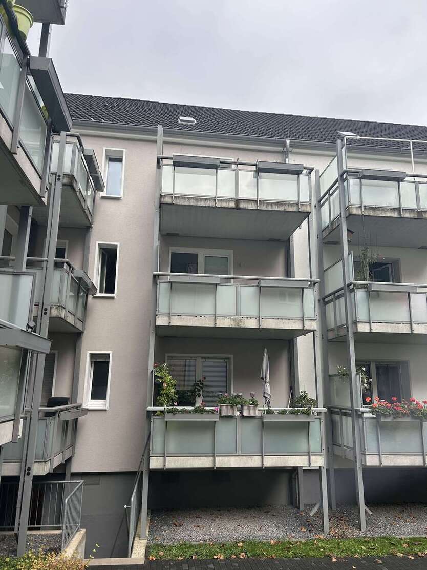 Wohnung zum Mieten in Essen 349,90 € 48.19 m² 2 zimmer