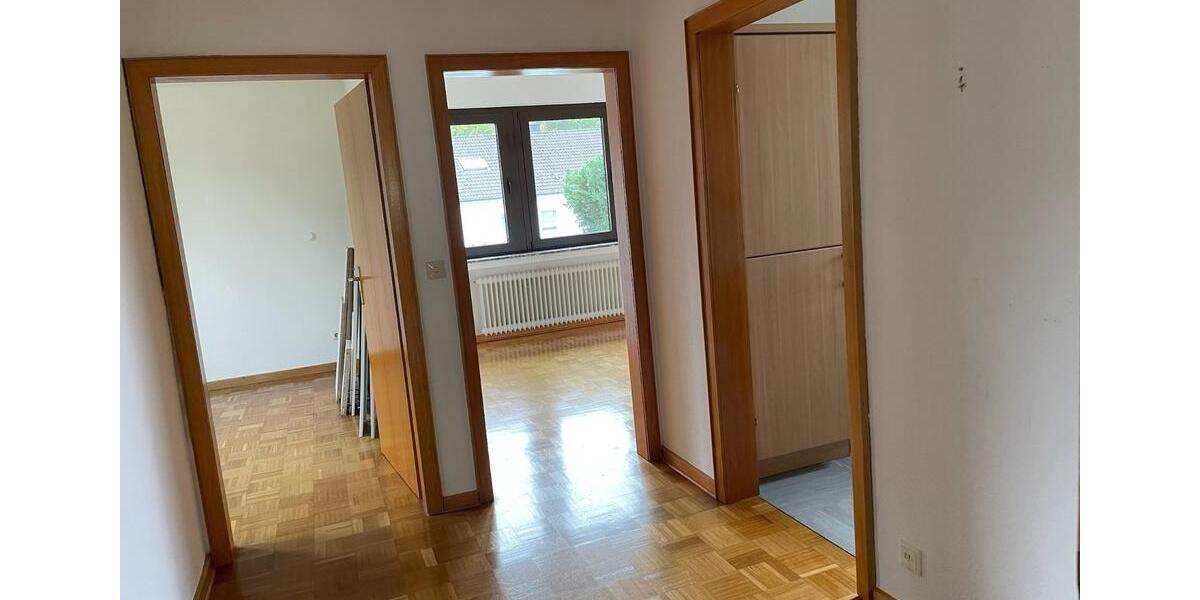 Einfamilienhaus Iserlohn Sümmern - 8 Zimmer, 189 m&sup2;, 650.000&euro; | Angebot:27457329