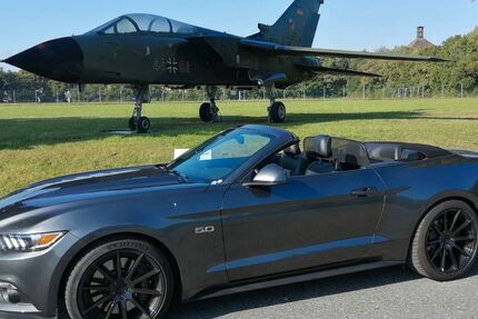 Ford Mustang 52.500 km 35.300 &euro; Dortmund 44267