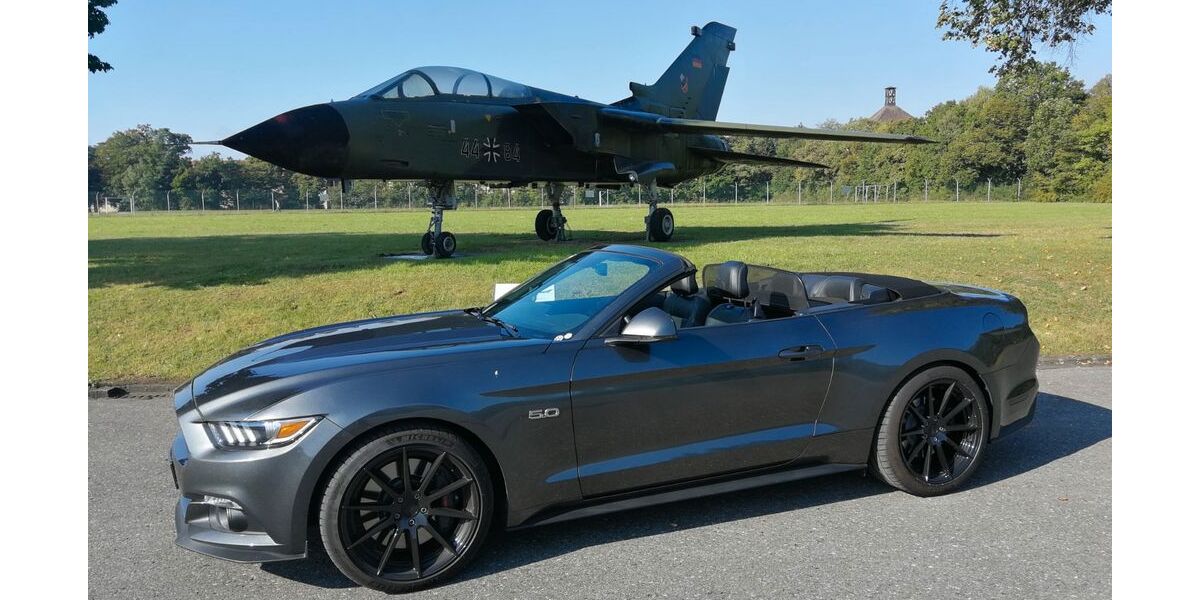Ford Mustang 52.500 km 35.300 &euro; Dortmund 44267