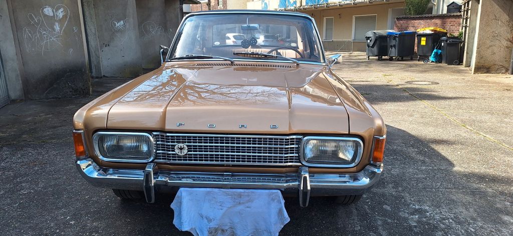 Ford Taunus 93.100 km 12.500 &euro; Bochum 44866
