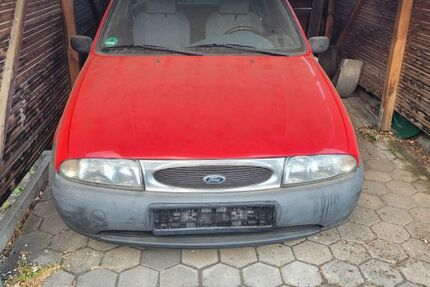 Ford Fiesta 61.658 km 900 &euro; Gelsenkirchen 45892