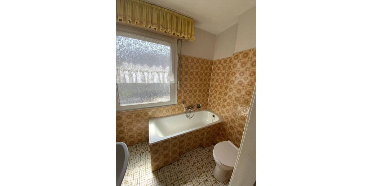 Reihenendhaus Lünen Alstedde - 7 Zimmer, 121 m&sup2;, 290.000&euro; | Angebot:22232531