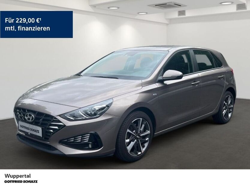 i30