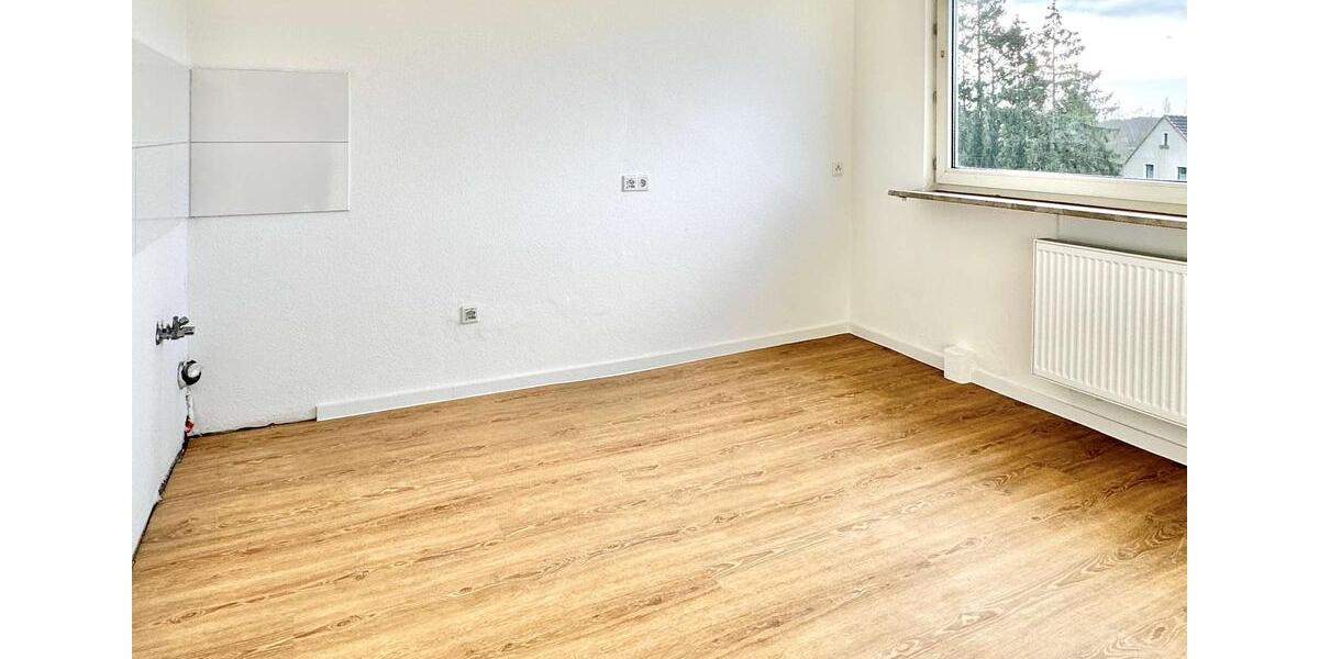 Dachgeschoßwohnung Witten Annen - 3 Zimmer, 63 m&sup2;, 690&euro; | Angebot:19356327