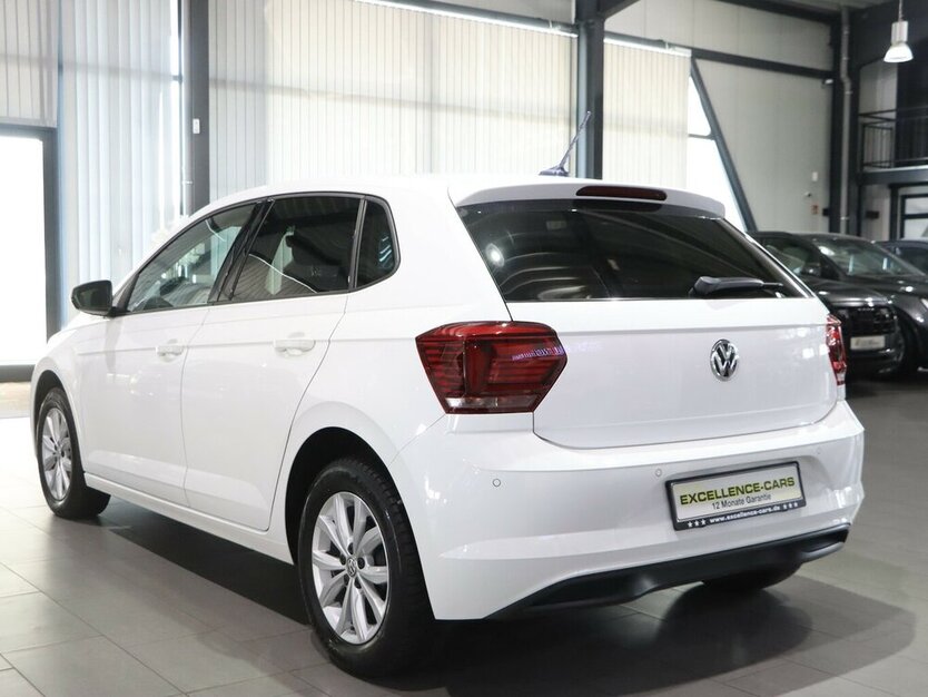 Polo 1.6 TDI DSG HIGHLINE / NAVI-DM+KAMERA+APPLE