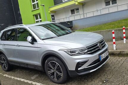 VW Tiguan 68.000 km 30.000 &euro; Bochum 44801