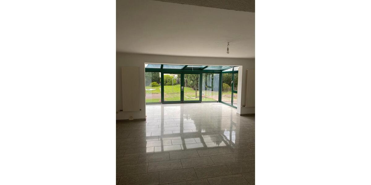 Erdgeschoßwohnung Dortmund Aplerbeck - 3 Zimmer, 100 m&sup2;, 1.200&euro; | Angebot:26428135