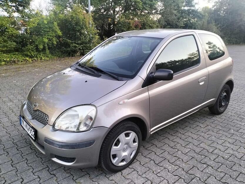 Yaris