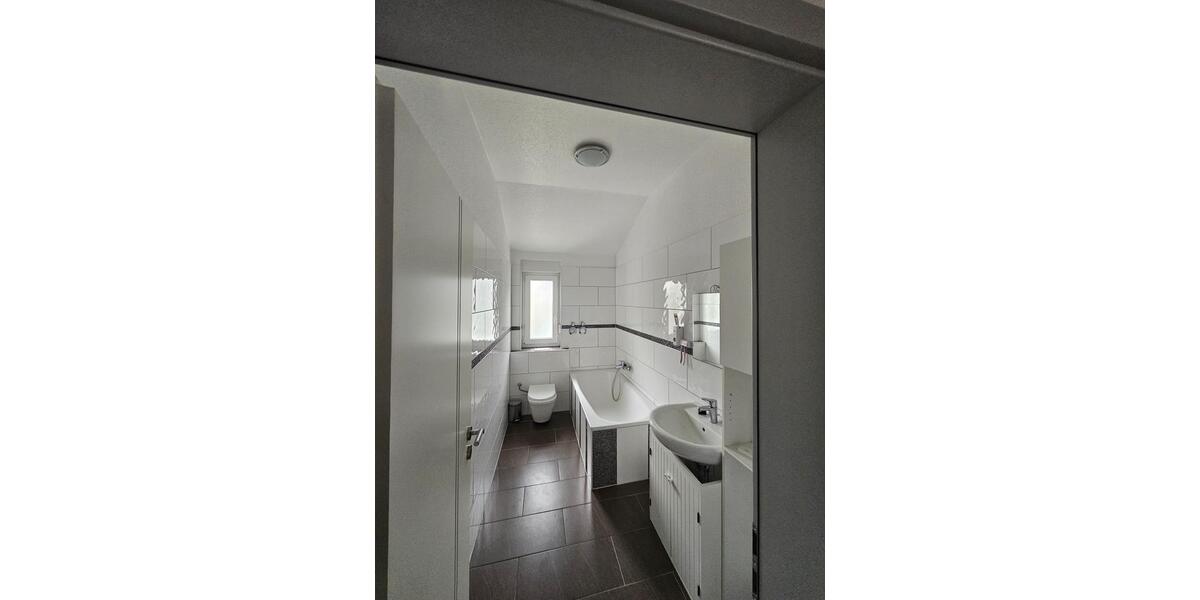 Doppelhaushälfte Hagen Hagen-Mitte - 4.5 Zimmer, 143 m&sup2;, 1.400&euro; | Angebot:25789634