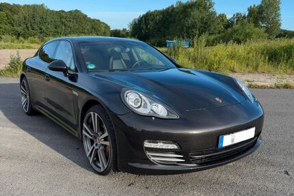 Porsche Panamera 142.000 km 25.000 &euro; Hagen 58091