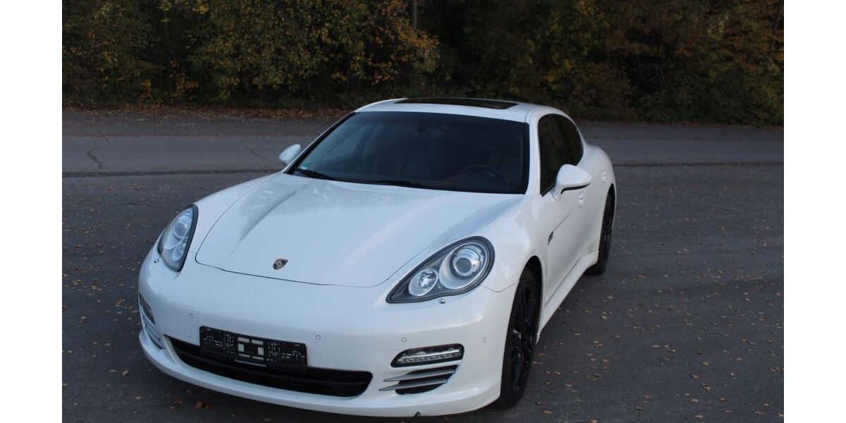 Porsche Panamera 237.000 km 16.500 &euro; Lünen 44532