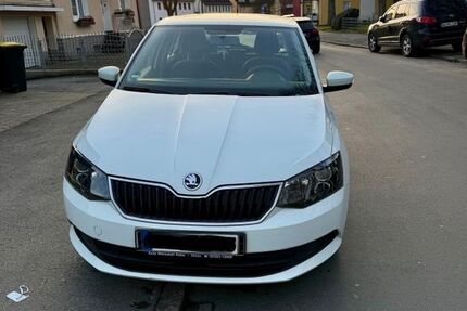 Skoda Fabia 158.250 km 7.500 &euro; Dortmund 44339