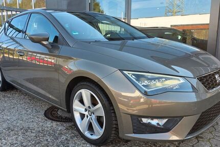 Seat Leon 135.025 km 9.490 € Essen 45279