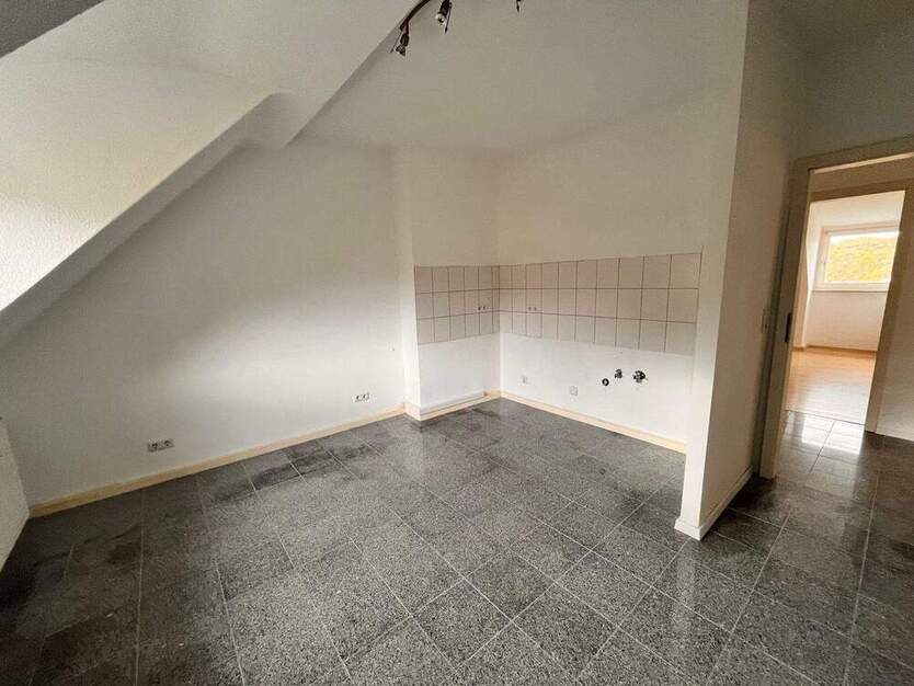 **** schicke 2 Zimmer – Wohnung im 4. OG . **** 2 zimmer