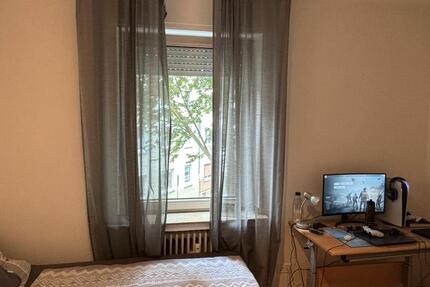 WG-Zimmer zu vermieten. 3 Zimmer Wohnung + Küche und Bad. zimmer