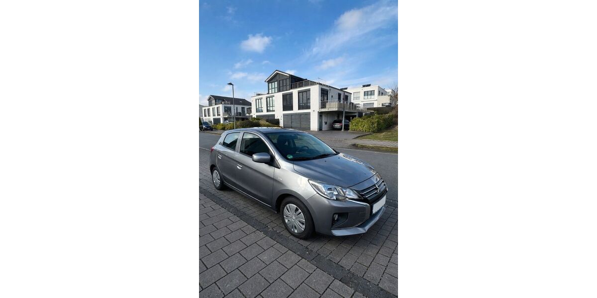 Mitsubishi Space Star 10.000 km 9.999 &euro; Dortmund 44309
