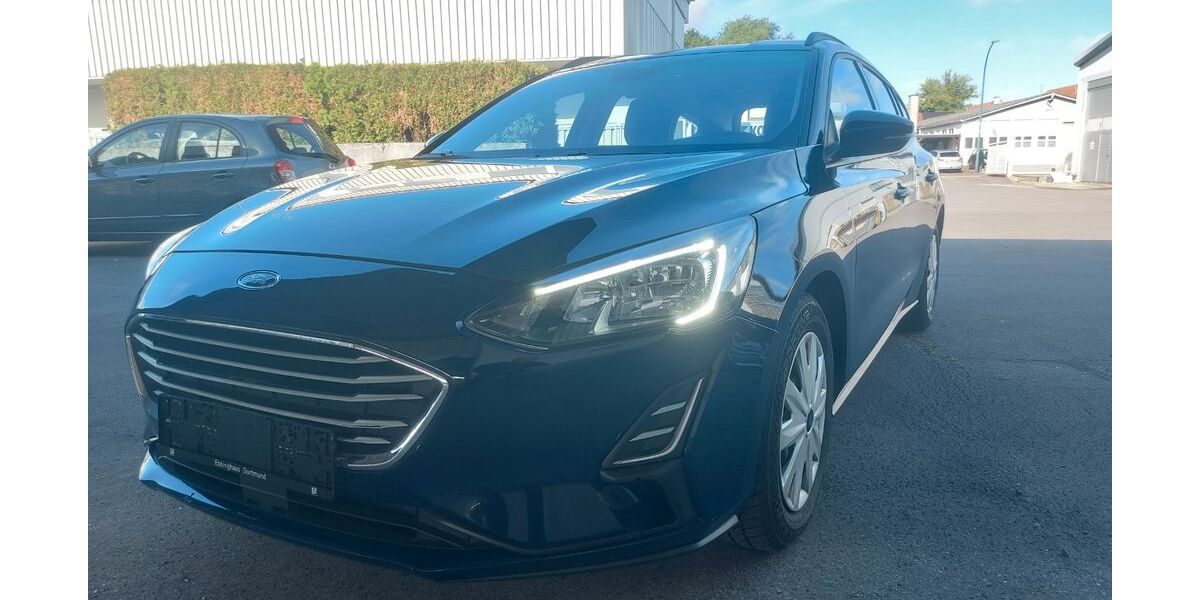 Ford Focus 106.000 km 5.950 &euro; Holzwickede 59439