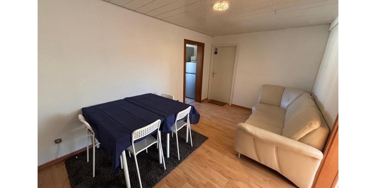 Dachgeschoßwohnung Bochum Bochum-Mitte - 1 Zimmer, 20 m&sup2;, 385&euro; | Angebot:25956661