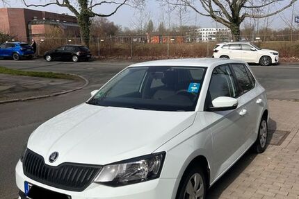 Skoda Fabia 71.140 km 6.399 &euro; Dortmund 44141