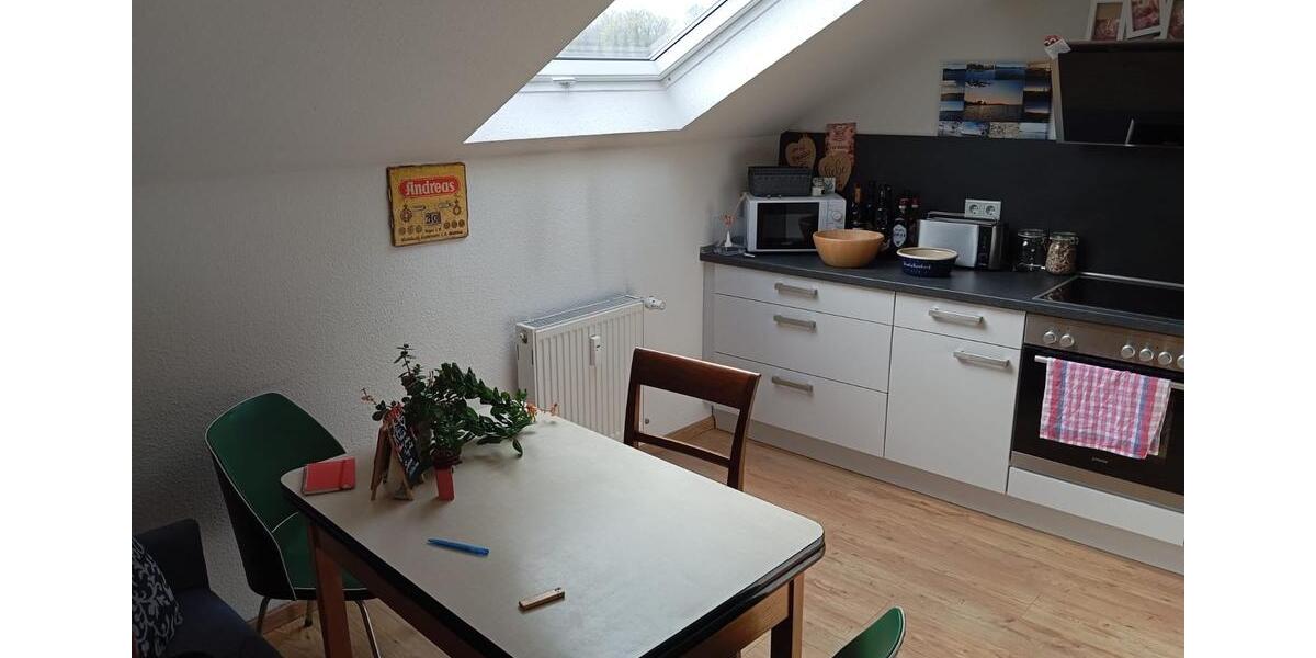 Dachgeschoßwohnung Ennepetal - 3 Zimmer, 83 m&sup2;, 700&euro; | Angebot:26196218