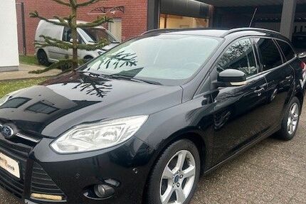 Ford Focus 174.400 km 3.890 &euro; Waltrop 45731