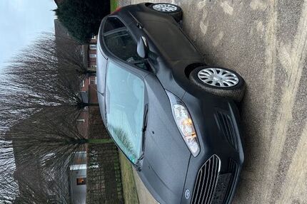 Ford Fiesta 78.000 km 9.000 &euro; Marl 45768