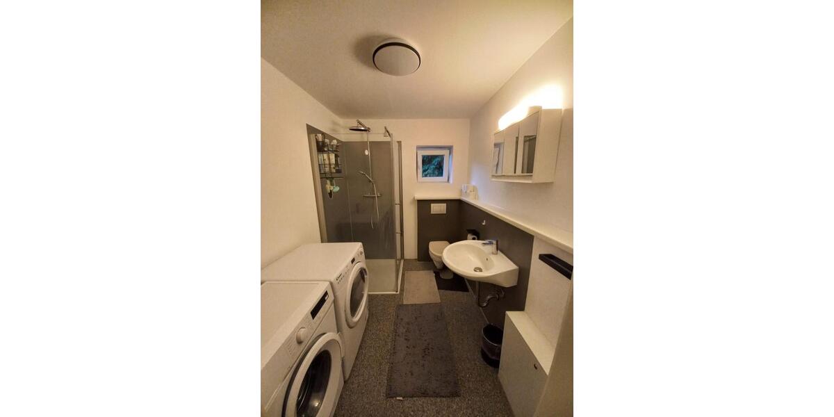 Wohnung mit Terrasse , Teilmöbliert 2 zimmer