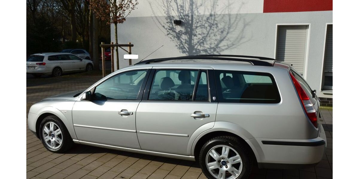 Ford Mondeo 80.000 km 4.750 &euro; Bochum 44867