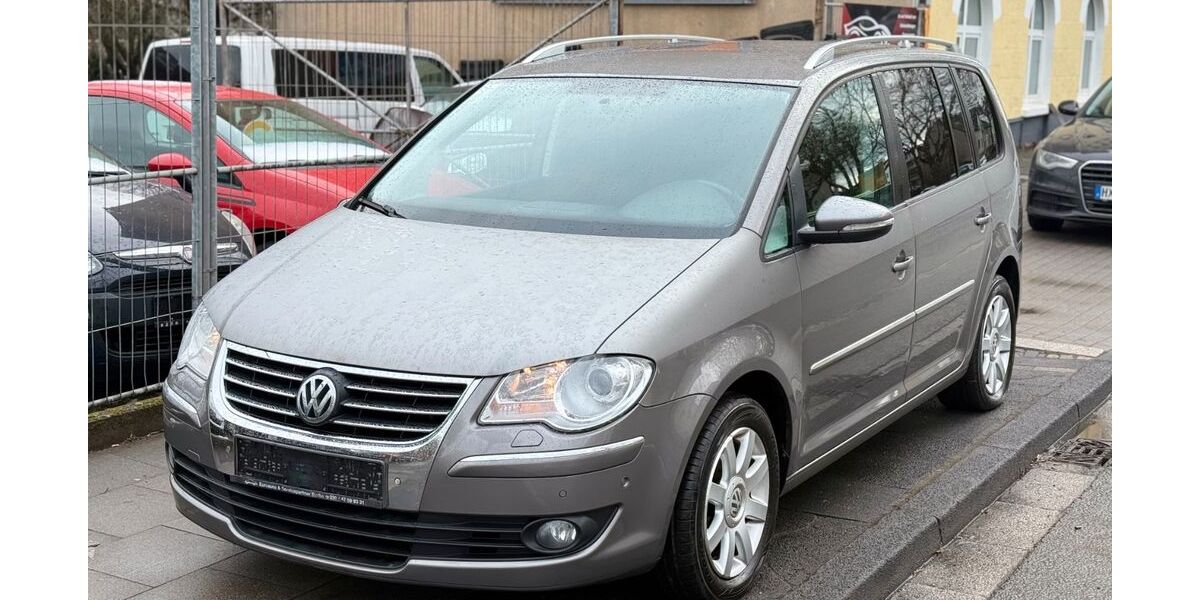 VW Touran 180.000 km 6.490 &euro; Castrop-Rauxel 44577