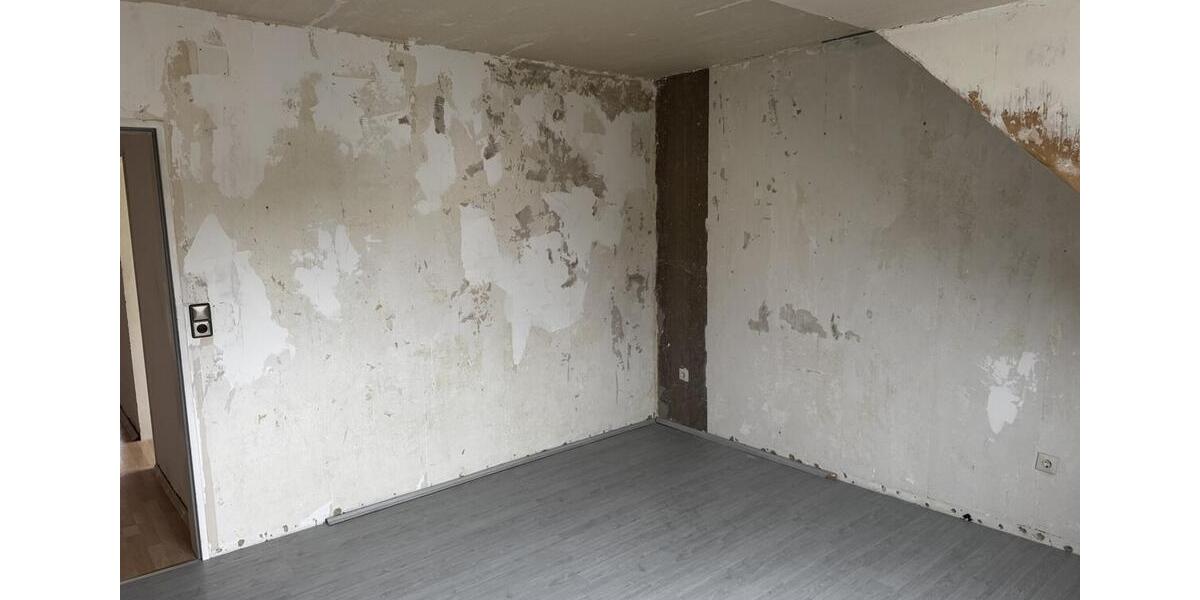 Dachgeschoßwohnung Dortmund Hombruch - 3 Zimmer, 77 m&sup2;, 600&euro; | Angebot:24784630