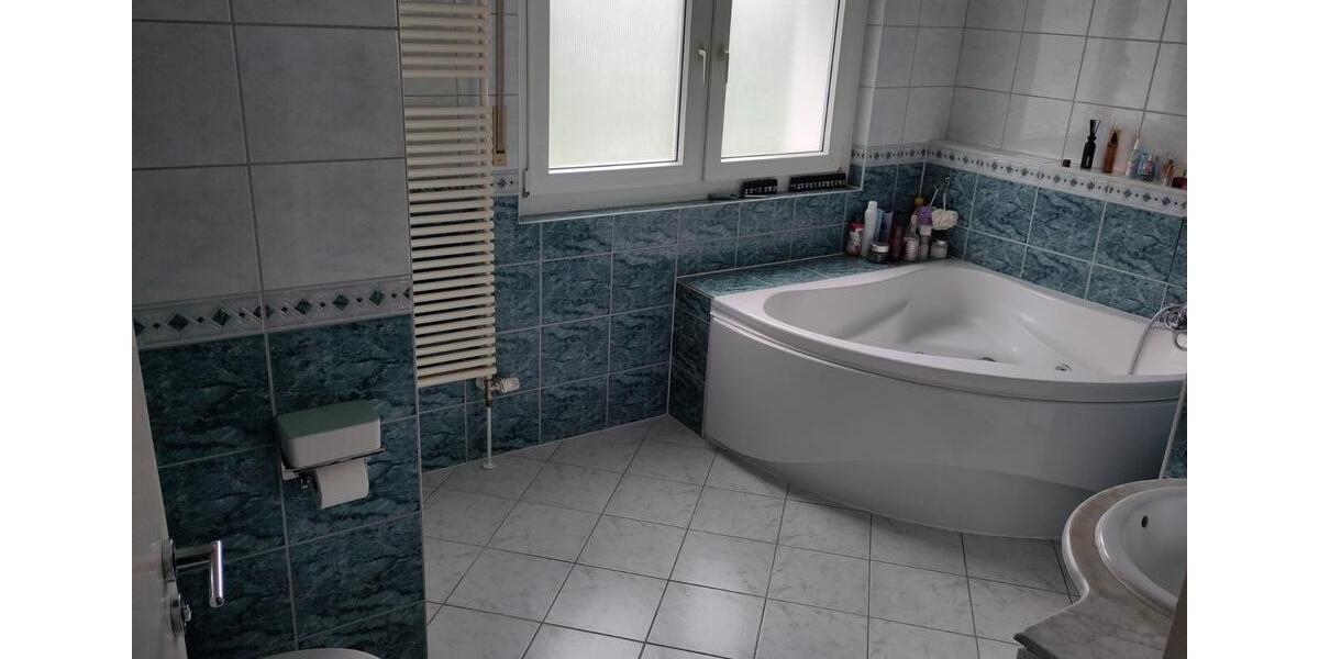 Erdgeschoßwohnung Dortmund Hombruch - 3 Zimmer, 82 m&sup2;, 770&euro; | Angebot:24843180