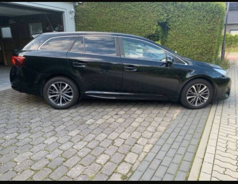 Avensis