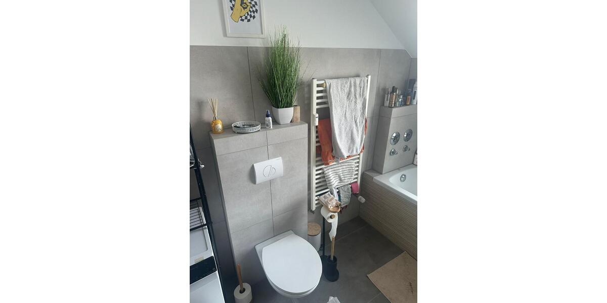 Etagenwohnung Dortmund Innenstadt West - 3 Zimmer, 94 m&sup2;, 700&euro; | Angebot:24541255