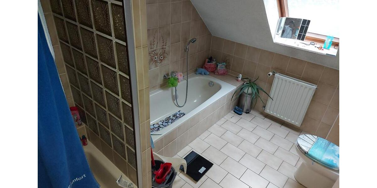 Doppelhaushälfte 4 zimmer