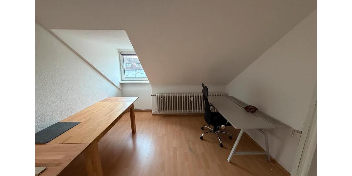 Dachgeschoßwohnung Gelsenkirchen Resse - 3 Zimmer, 66 m&sup2;, 460&euro; | Angebot:25173084