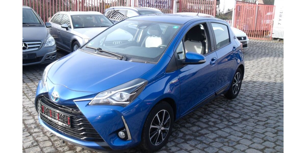 Toyota Yaris 81.000 km 12.900 &euro; Lünen 44532