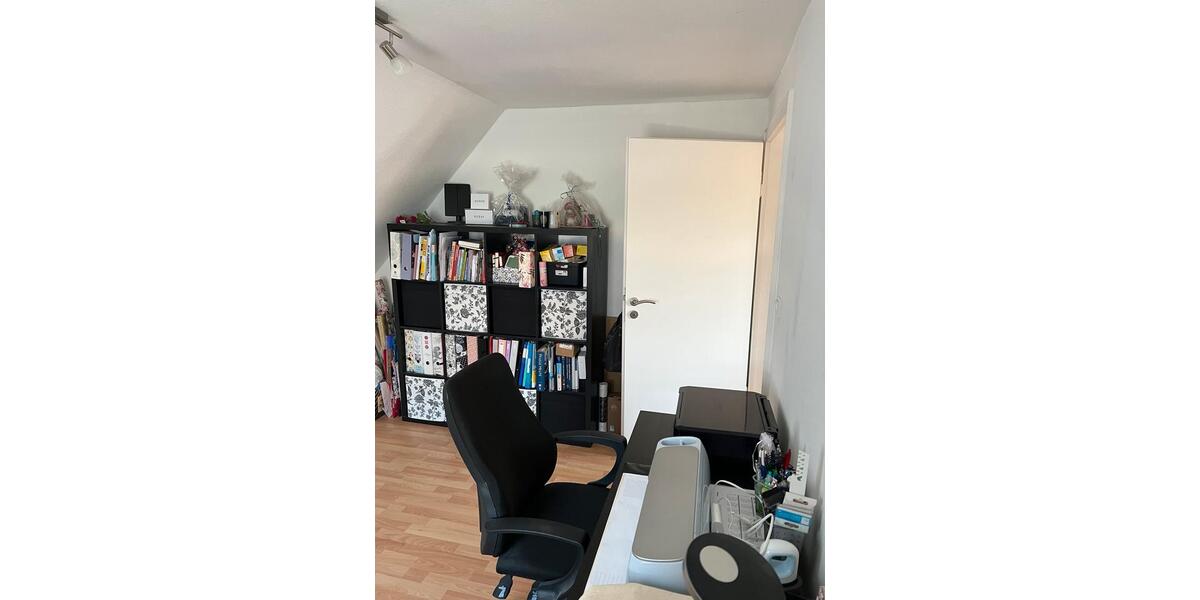 Dachgeschoßwohnung Lünen Alstedde - 3.5 Zimmer, 65 m&sup2;, 448&euro; | Angebot:25875986