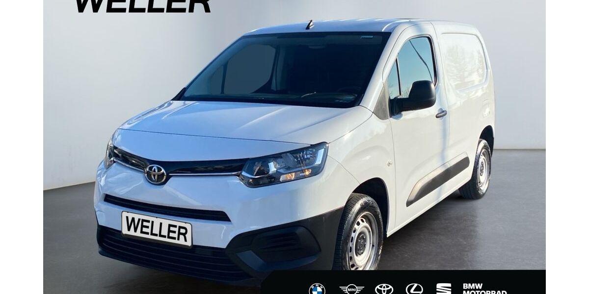 Toyota Proace City 41.604 km 11.970 &euro; Dortmund 44143