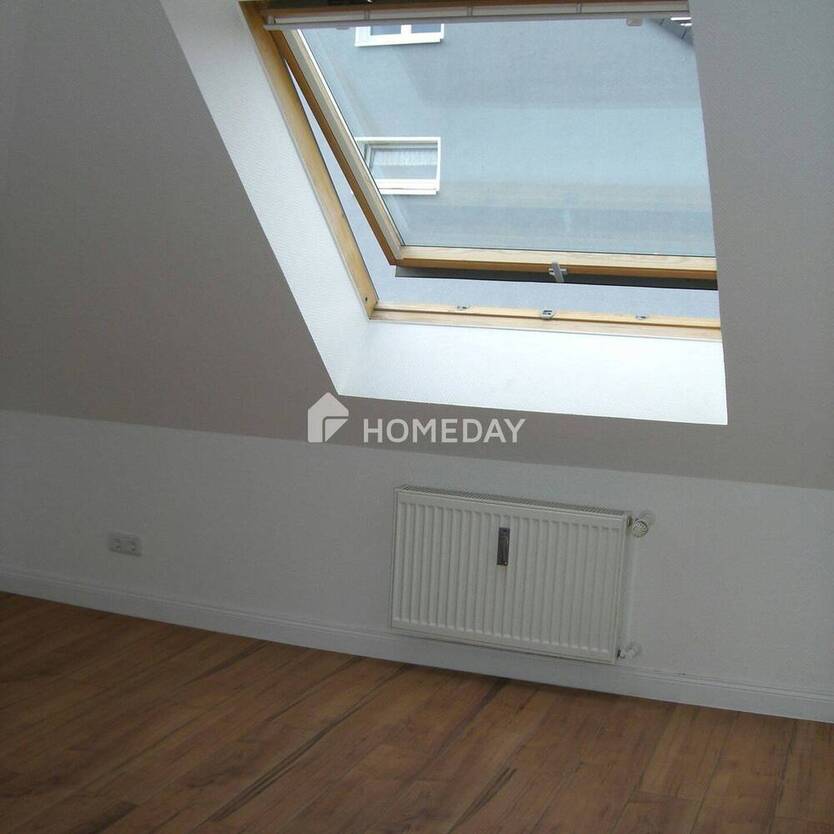 Vermietete Dachgeschoßwohnung mit 4 Zimmern und schöner Ausstattung in Herne-Süd