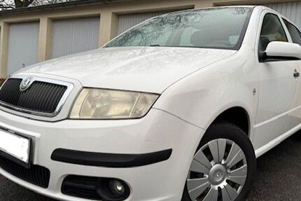 Skoda Fabia 226.000 km 2.490 &euro; Dortmund 44328