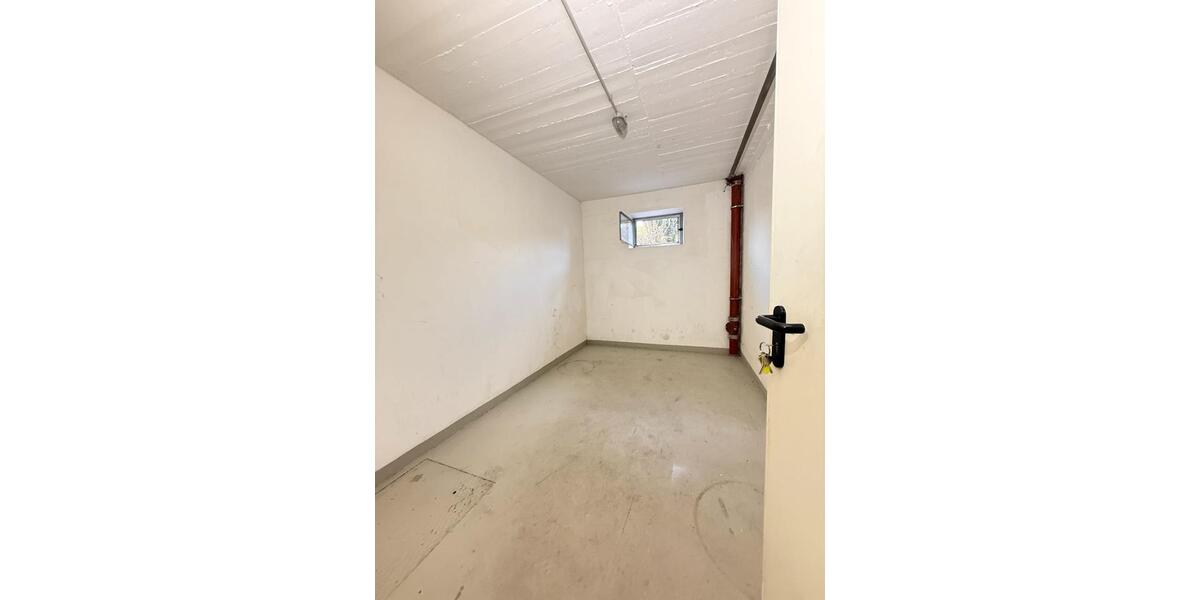 Etagenwohnung Schwerte - 2 Zimmer, 42 m&sup2;, 300&euro; | Angebot:25947673