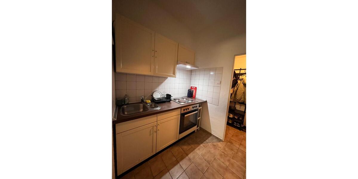 Erdgeschoßwohnung Bochum Wiemelhausen - 1.5 Zimmer, 38 m&sup2;, 340&euro; | Angebot:24770710