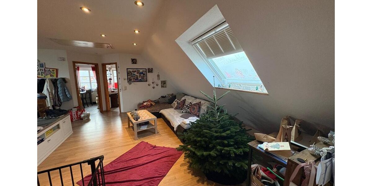 Dachgeschoßwohnung Wickede (Ruhr) - 2 Zimmer, 78 m&sup2;, 550&euro; | Angebot:24612903