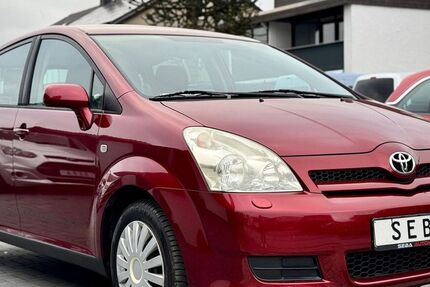 Toyota Corolla Verso 117.000 km 5.999 &euro; Marl 45772