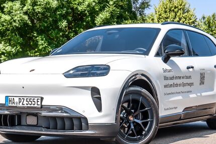 Porsche Cayenne 9.999 km 124.900 &euro; Hagen 58119