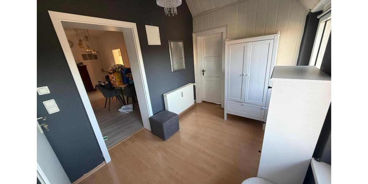 Dachgeschoßwohnung Oer-Erkenschwick Erkenschwick - 3.5 Zimmer, 75 m&sup2;, 490&euro; | Angebot:24786758